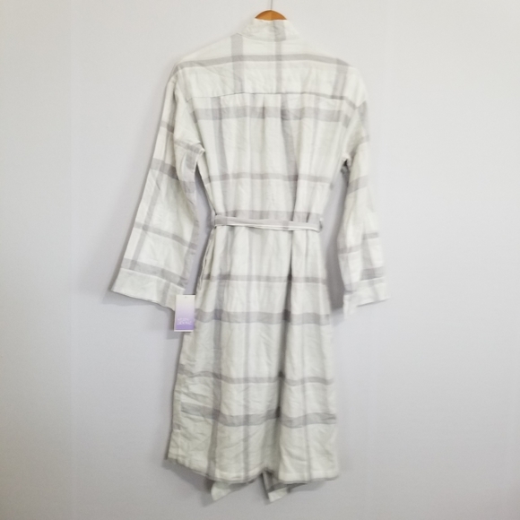 NWT Stars Above Gray Plaid Cozy Flannel Robe Size XS/S - Picture 4 of 10